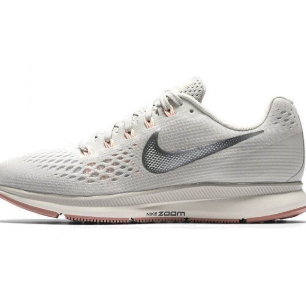 Nike pegasus running shoes